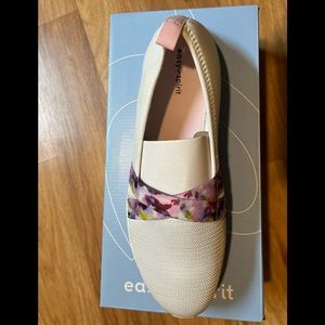 Easy Spirit Slip On’s,  Women’s Size 9 M. New in Box